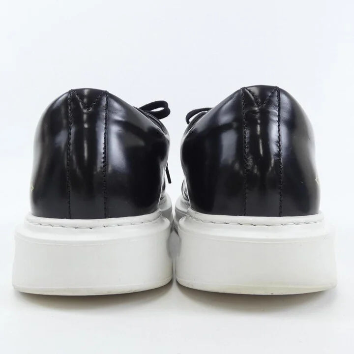 Black White Sneakers (Pre-Owned) - Image 5
