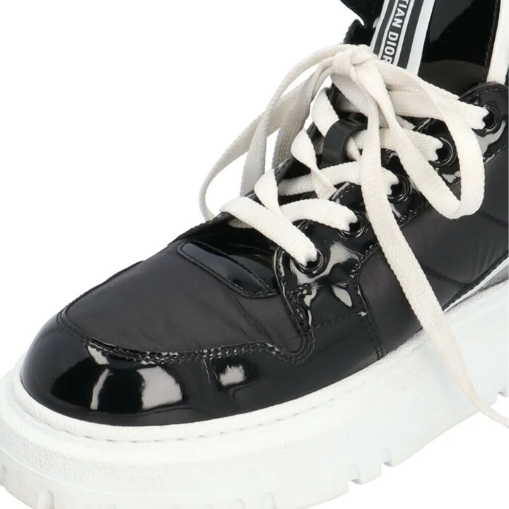 Black White Sneakers (Pre-Owned) - Image 6