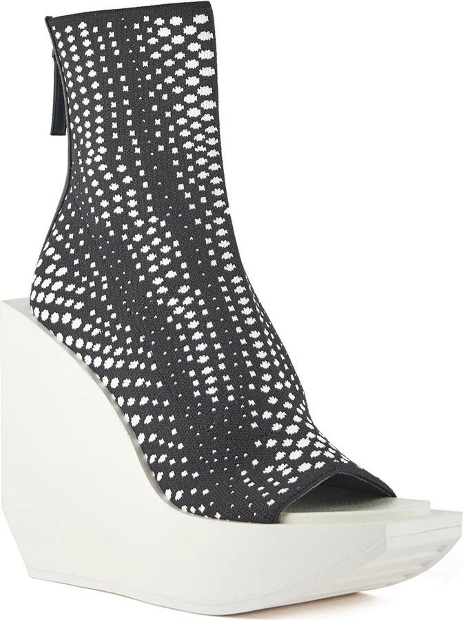 Black / White Wa Fab Hi - Mono - Image 2