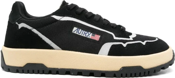 Black Wild Pace Sneakers