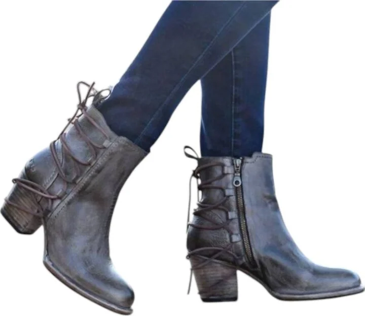 Blaire Boots In Taupe