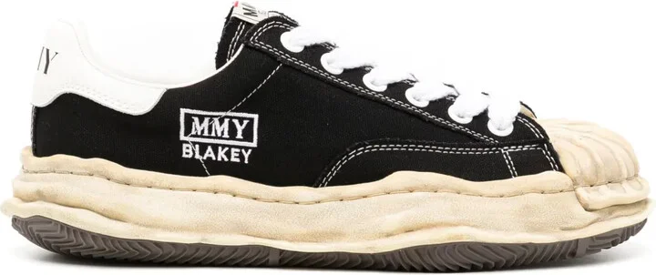 Blakey sneakers