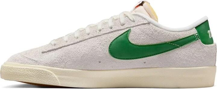 Blazer Low '77 Premium Sneaker - Image 2