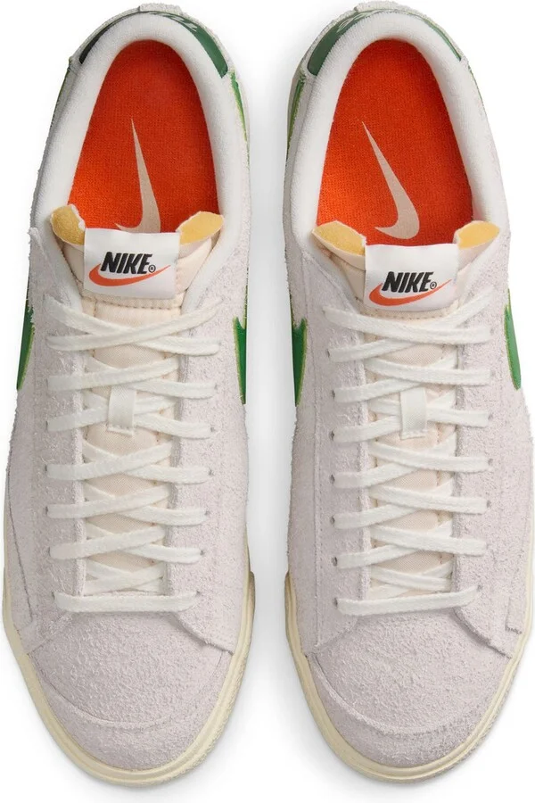 Blazer Low '77 Premium Sneaker - Image 3