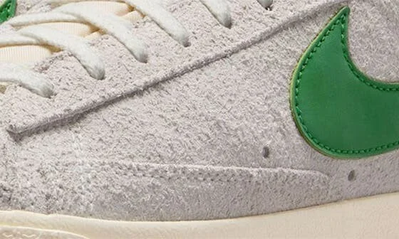 Blazer Low '77 Premium Sneaker - Image 9