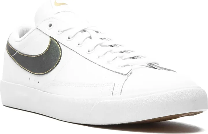 Blazer Low Premium "White/Metallic Gold" sneakers - Image 2
