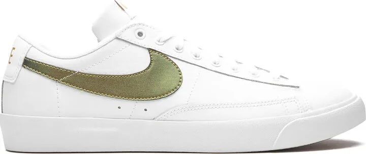 Blazer Low Premium "White/Metallic Gold" sneakers