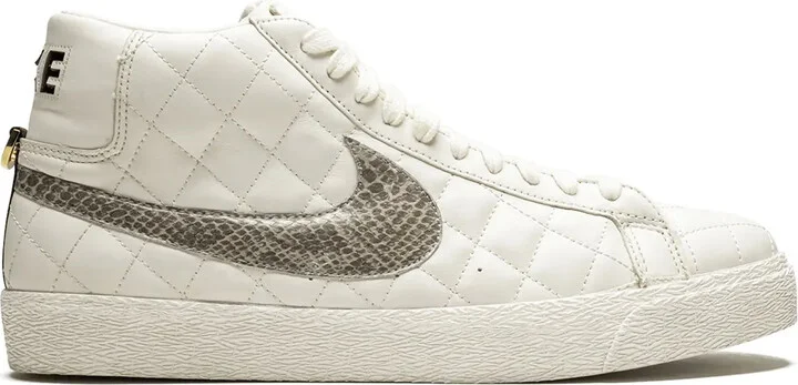 Blazer SB Supreme sneakers
