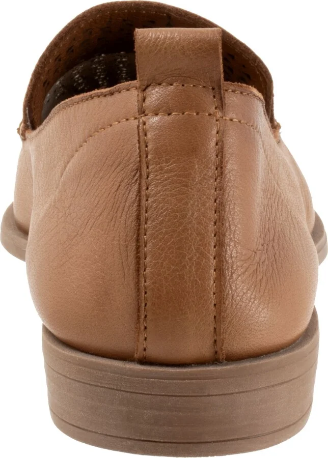 Blazey Pointed Toe Flat - Image 7