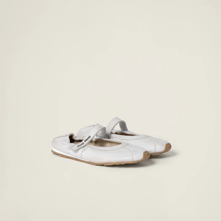 Bleached nappa leather ballerinas