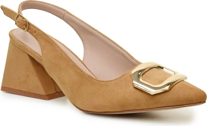 SAND SUEDE