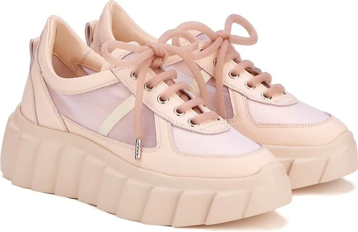 Blondie Grid Leather Sneaker