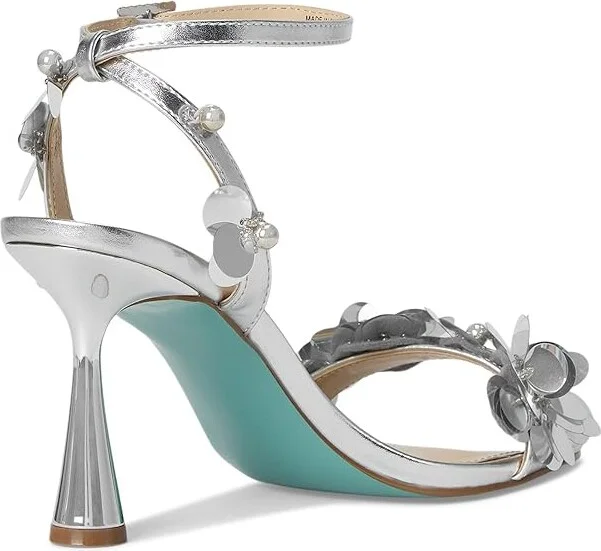 Blue by Betsey Johnson Arlo Women's Sandals Silver : 6 M, Rubber/Synthetic - Image 4