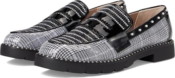 Blue by Betsey Johnson Darian Women's Flat Shoes Black/White Plaid : 8.5 M
