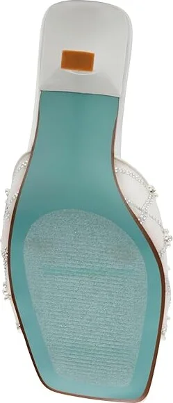 Blue by Betsey Johnson Emm Women's Sandals Ivory : 8 M, Rubber - Image 3