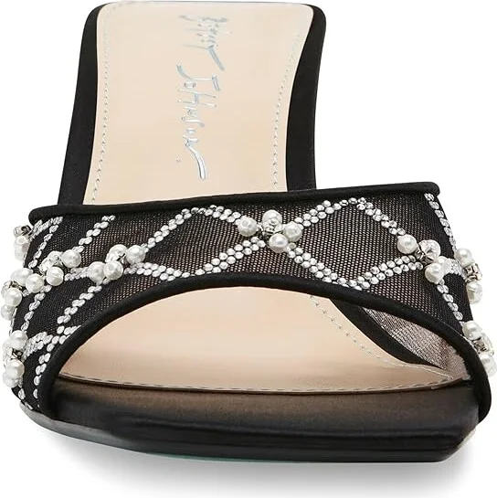 Blue by Betsey Johnson Emm Women's Sandals Ivory : 8 M, Rubber - Image 10