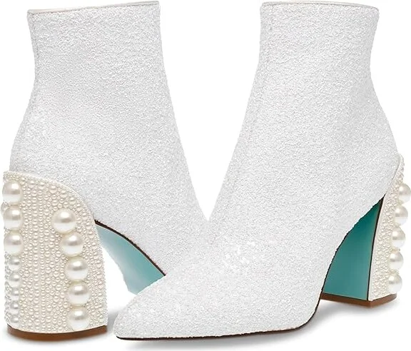 Blue by Betsey Johnson Kasey Women's Boots White : 8 M, Rubber/Synthetic