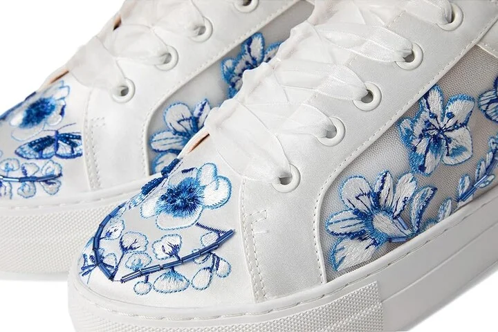 Blue by Betsey Johnson Nino Women's Cold Weather Boots White/Blue Floral : 7 M - Image 7