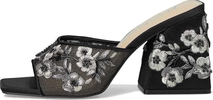 Blue by Betsey Johnson Roo Women's Sandals Black : 6 M, Rubber - Image 6