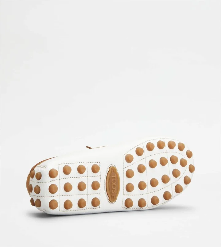 Boat Gommino Bubble in Leather - Image 4