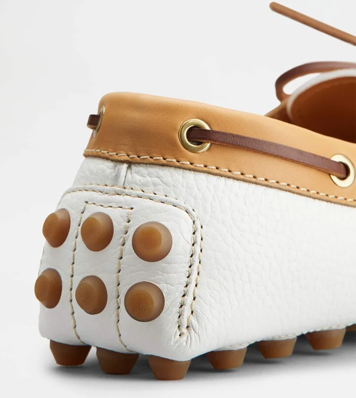 Boat Gommino Bubble in Leather - Image 5