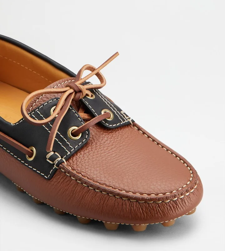 Boat Gommino Bubble in Leather - Image 6