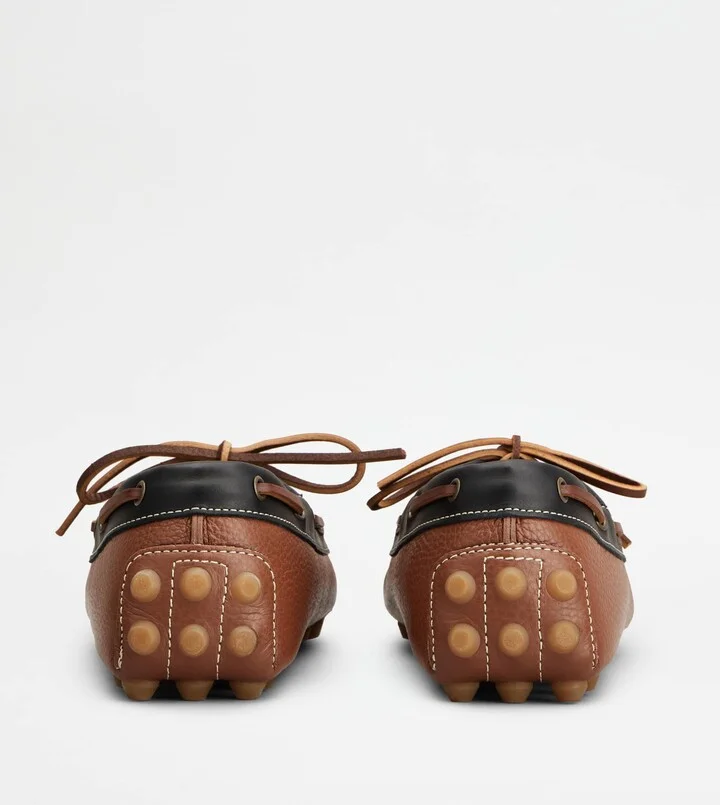 Boat Gommino Bubble in Leather - Image 3