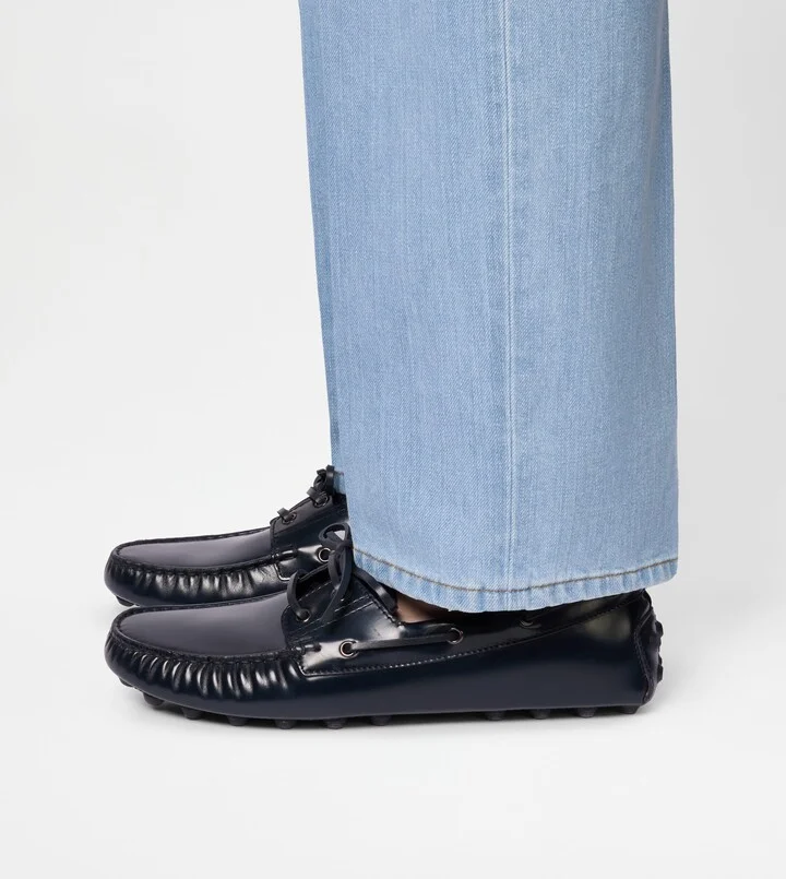 Boat Gommino Bubble in Leather - Image 7