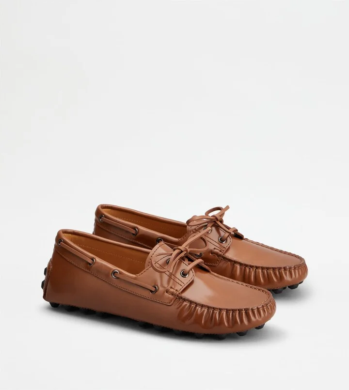Boat Gommino Bubble in Leather - Image 2