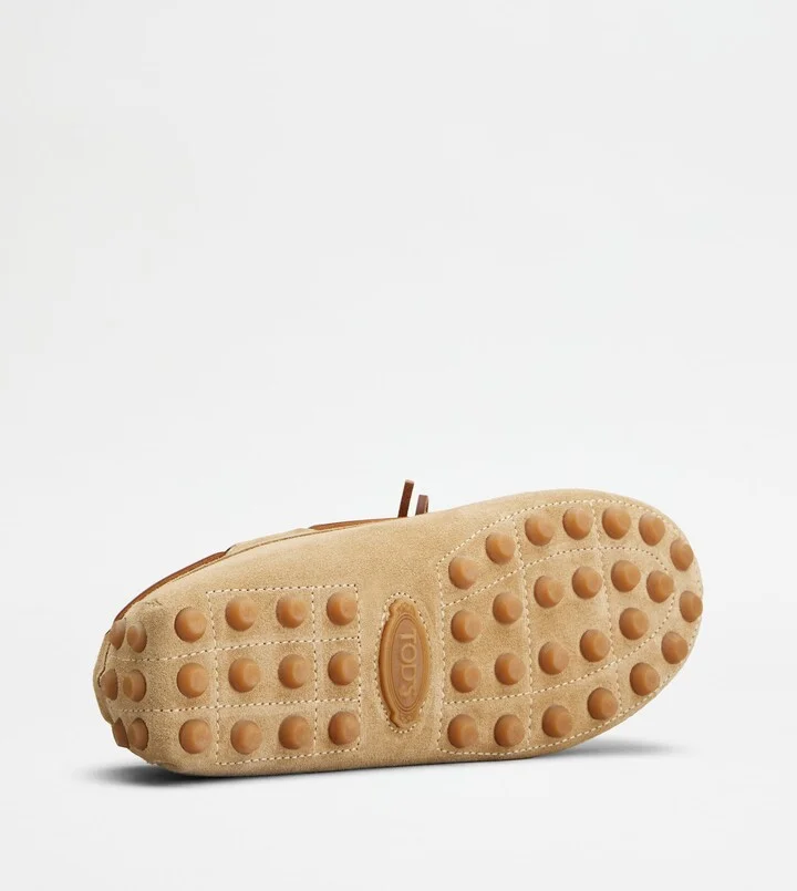 Boat Gommino Bubble in Suede - Image 4