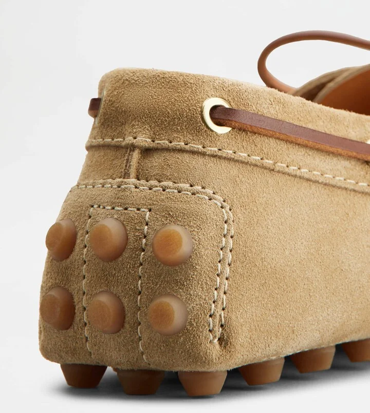 Boat Gommino Bubble in Suede - Image 5
