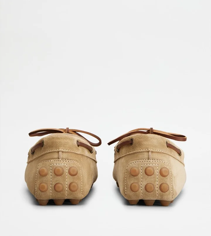 Boat Gommino Bubble in Suede - Image 2