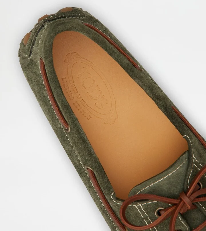 Boat Gommino Bubble in Suede - Image 6