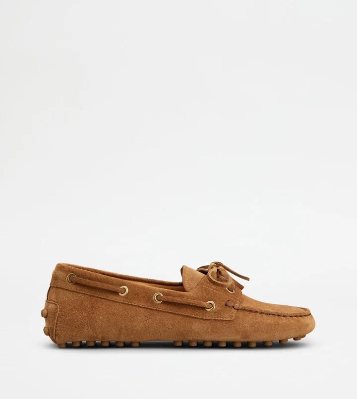 Boat Gommino in Suede