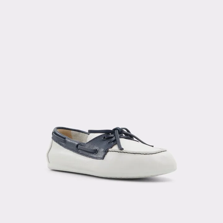 Boat shoe - Image 4