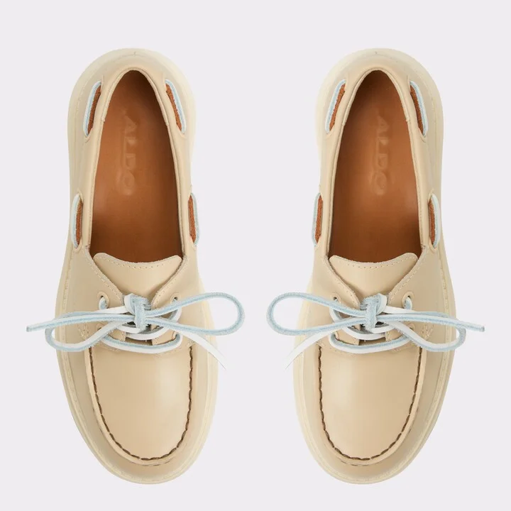 Boat shoe - Lug sole - Image 7
