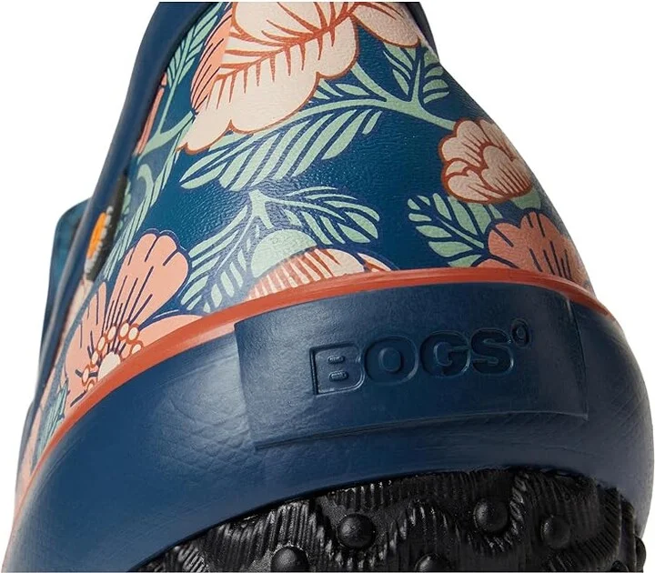 Bogs Patch Slip On Tapestry Floral Women's Rain Boots Navy : 7 M, Textile - Image 7