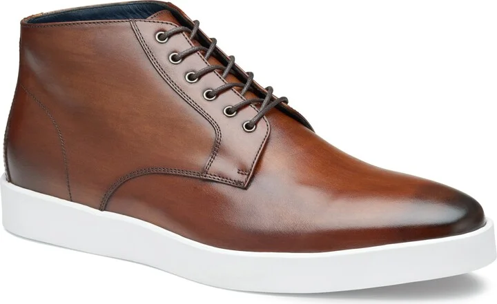 Bolivar Plain Toe Chukka Boot