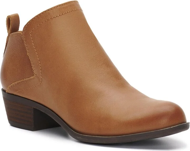Bollo Womens Suede Cut-Out Booties