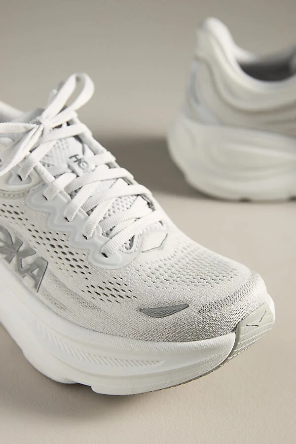 Bondi 9 Sneakers - Image 3