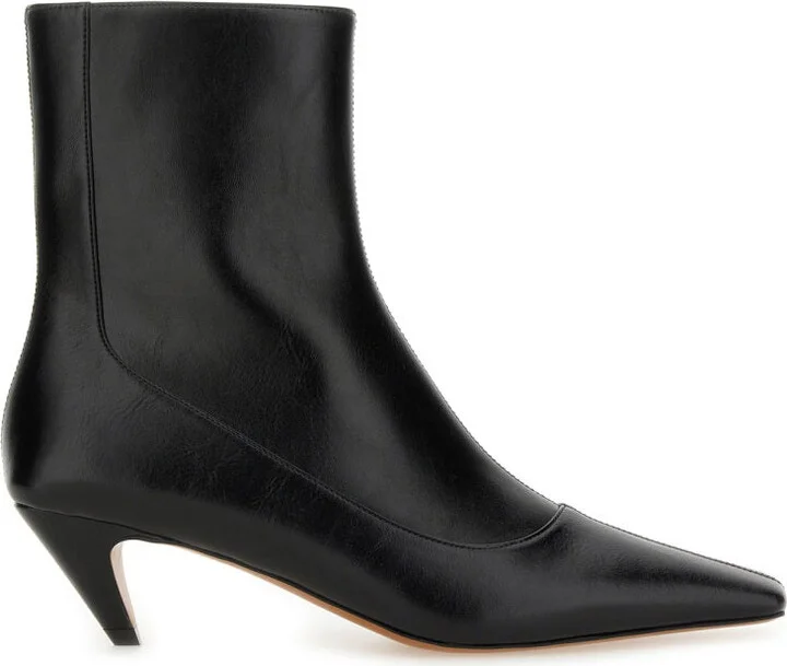 Boot "Spur"