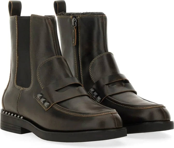 Boot Wings Studs - Image 2