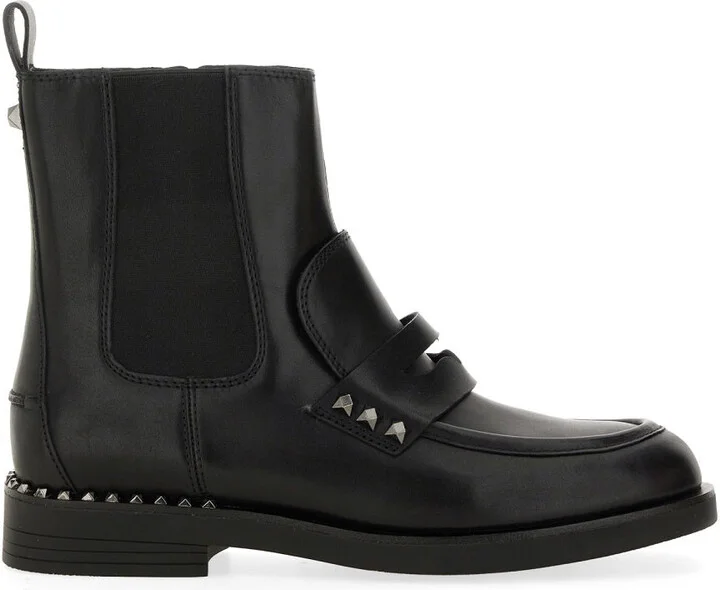Boot Wings Studs