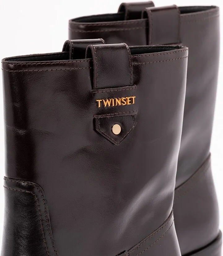 Boots - Image 2