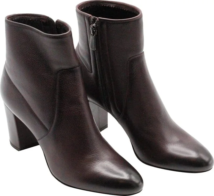 Boots - Image 2
