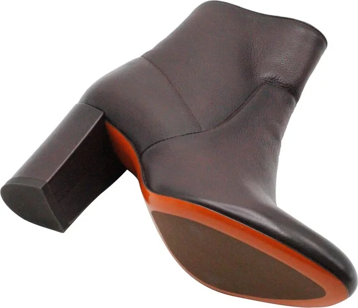 Boots - Image 4