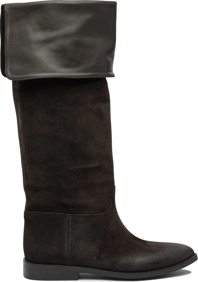 Boots Brown