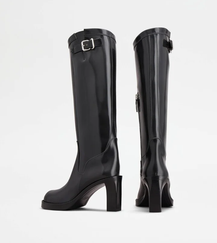 Boots in Leather - Image 3