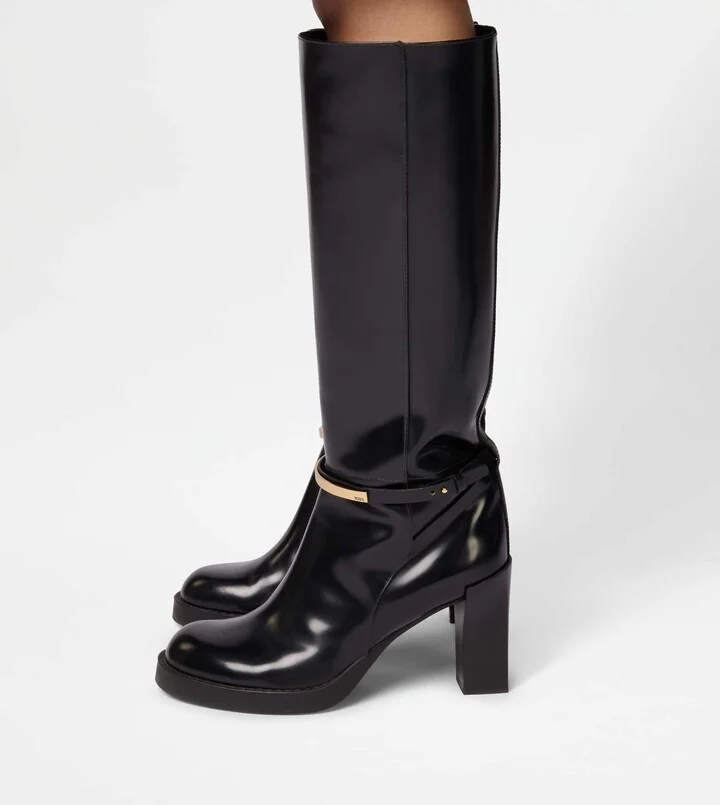 Boots in Leather - Image 6