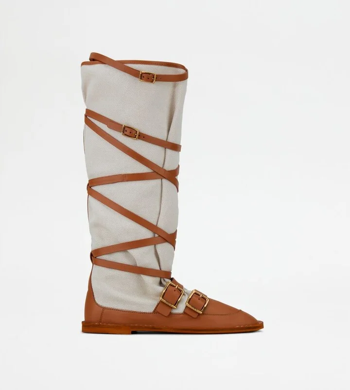 Boots in Leather and Canvas